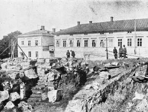 Esikatselukuva:&nbsp;Pyhän Olavin luostarin kaivaukset Kaskenkatu 1:ssä