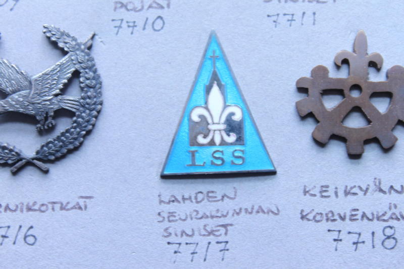 Esikatselukuva:&nbsp;Lahden Seurakunnan Siniset lippukuntamerkki