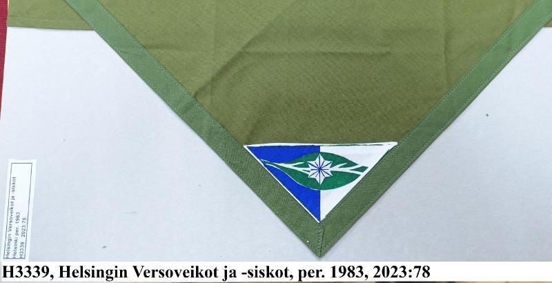 Esikatselukuva:&nbsp;huivi lippukunta Helsingin Versoveikot ja -siskot